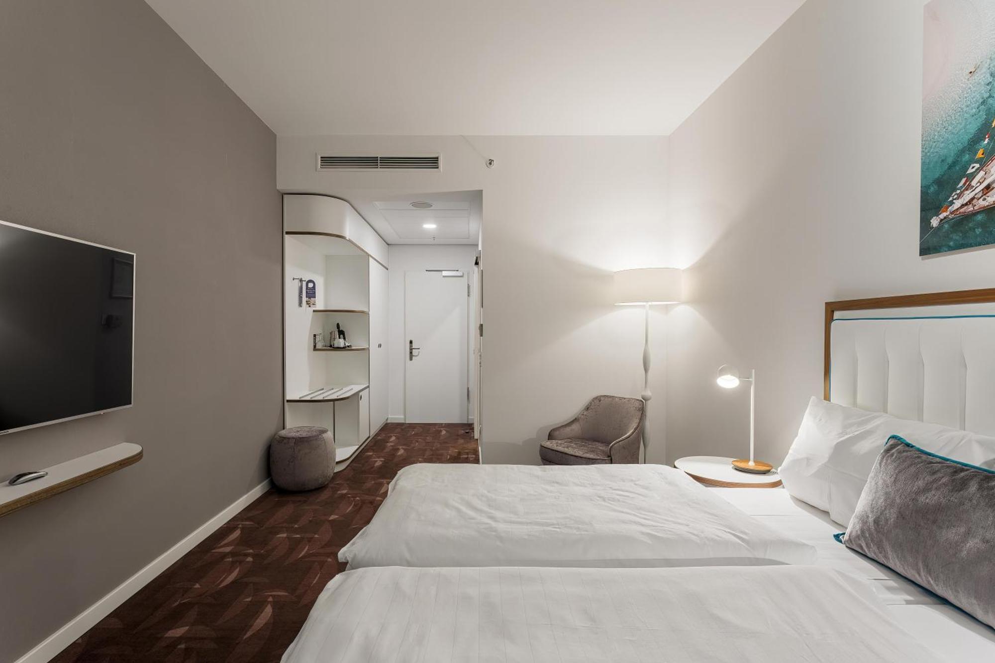 Mercure Hotel Moa Berlin Exterior photo